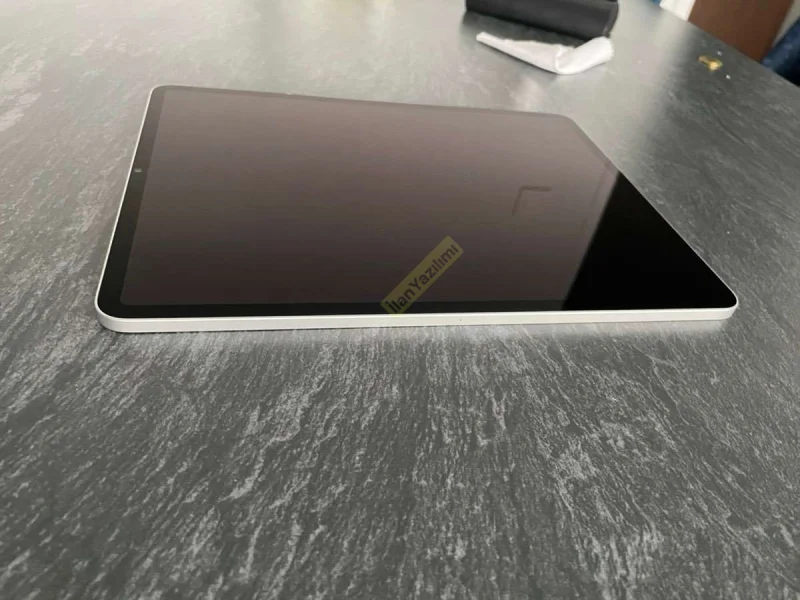 iPad Pro 12.9'' 5. Nesil – 256 GB – Üst Düzey Performans – Temiz Durum